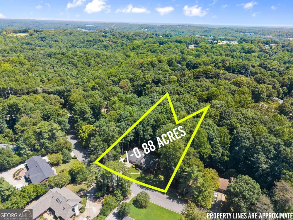 1479 Burns DR NE Gainesville, GA 30501