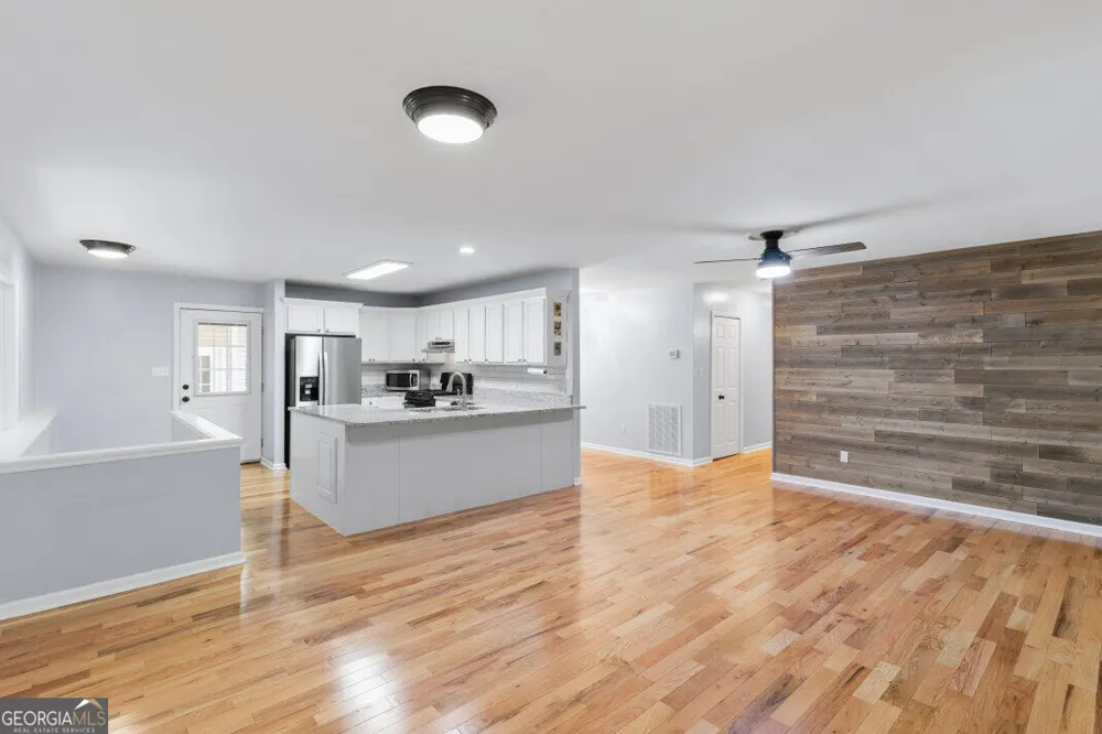 527 Pinebrook DR Blairsville, GA 30512