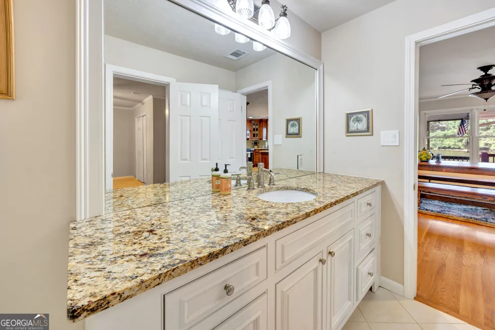651 Alcovy North DR Mansfield, GA 30055
