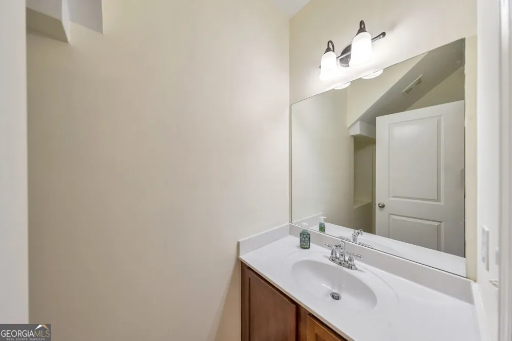44 Magnolia PKWY Hampton, GA 30228