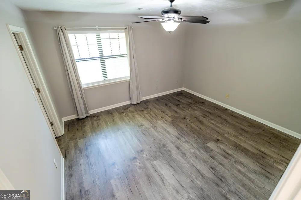 1256 Minhinette DR Roswell, GA 30075