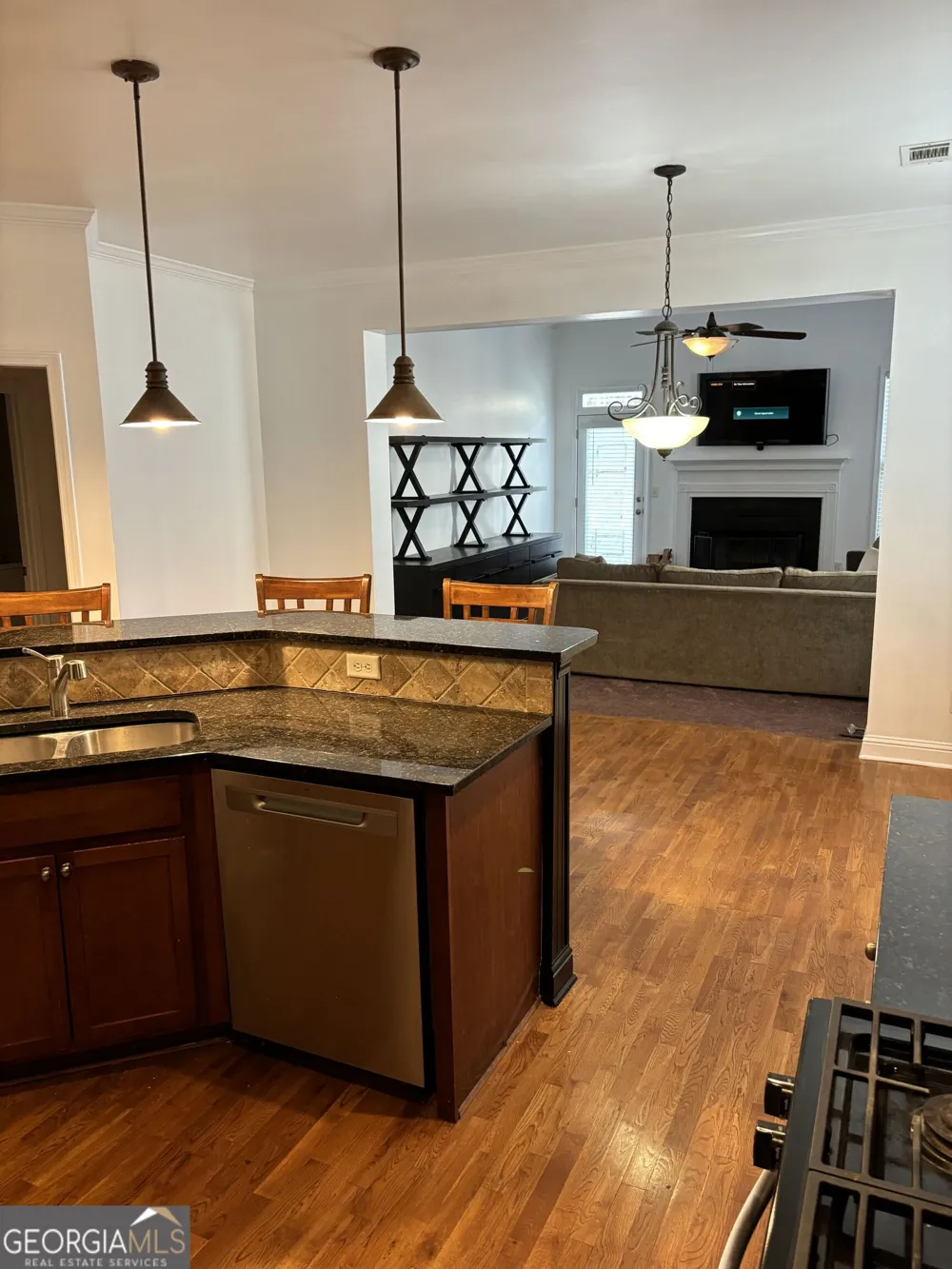 16 Plum Blossom LN Hampton, GA 30228
