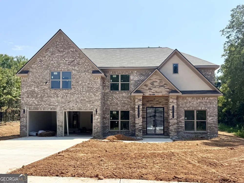1082 Horizon CT Covington, GA 30016