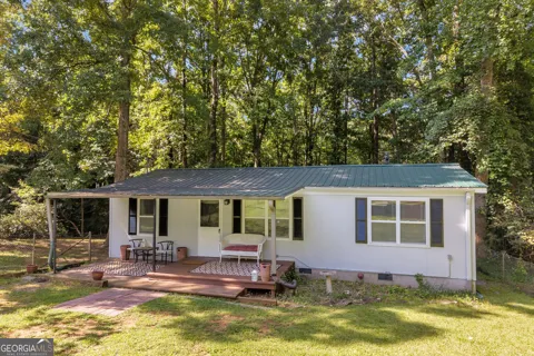 121 Lake View CT