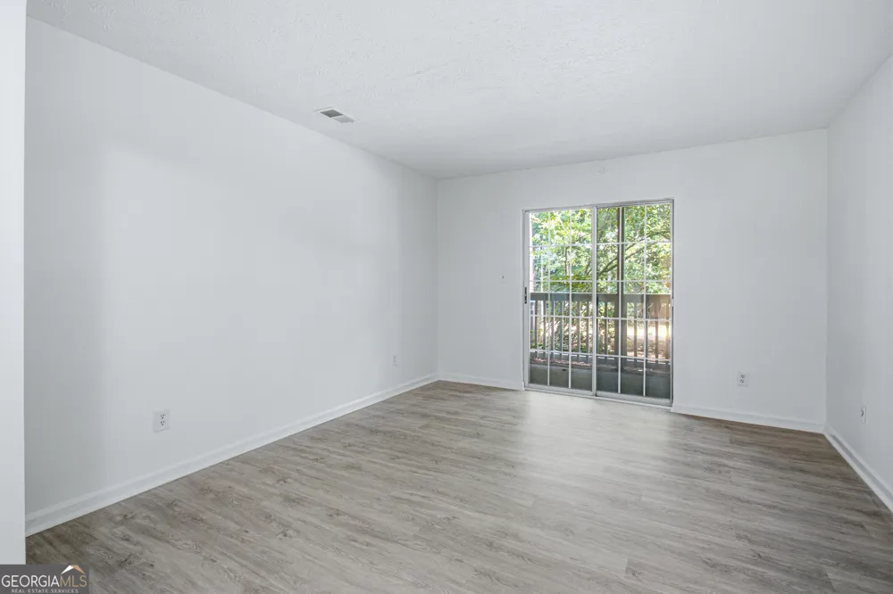 2052 Brian Way Decatur, GA 30033