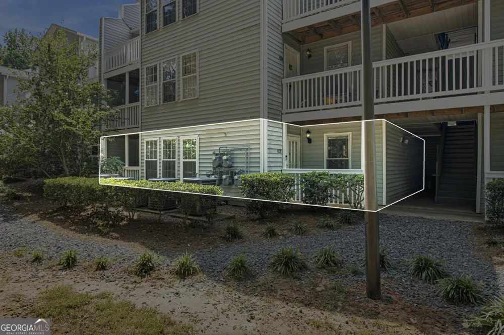 2052 Brian Way Decatur, GA 30033