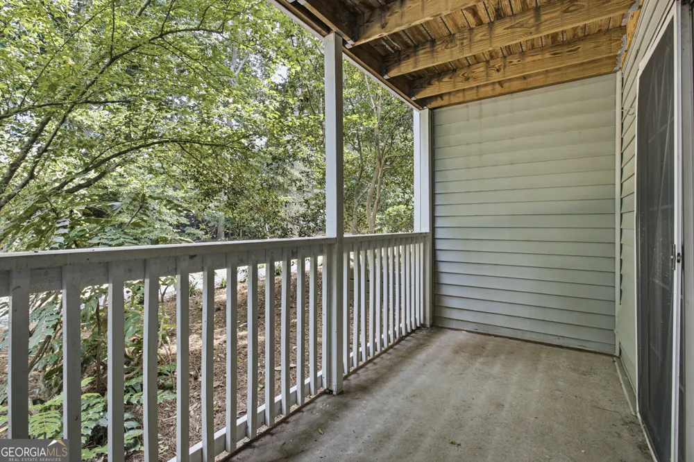 2052 Brian Way Decatur, GA 30033