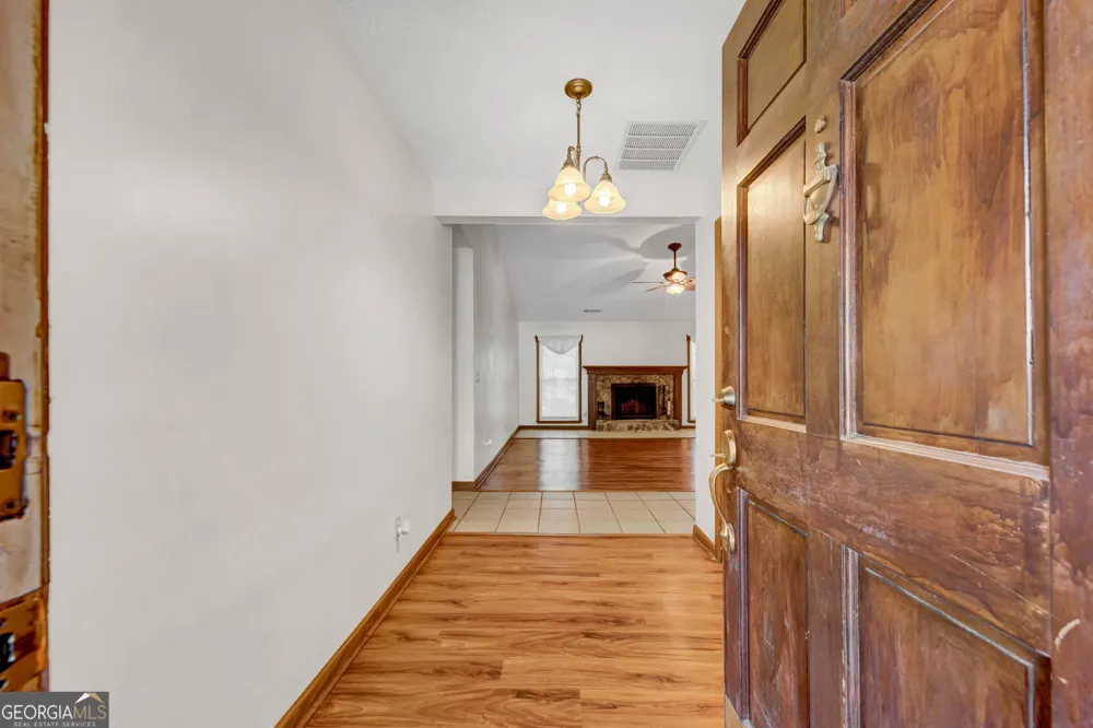 607 Stonemill MNR Lithonia, GA 30058