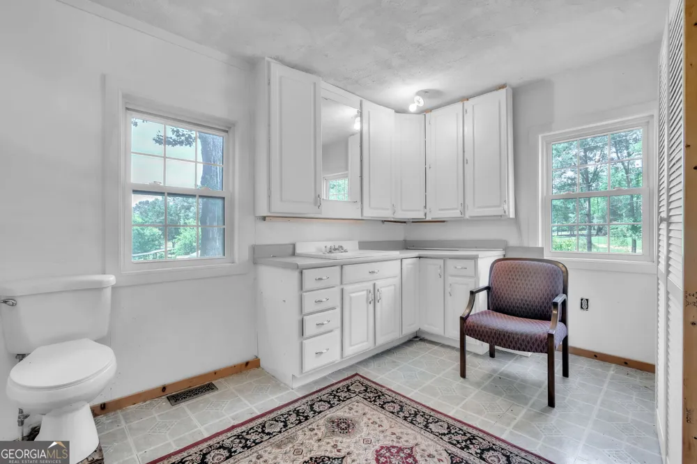 602 Harper RD Pendleton, SC 29670