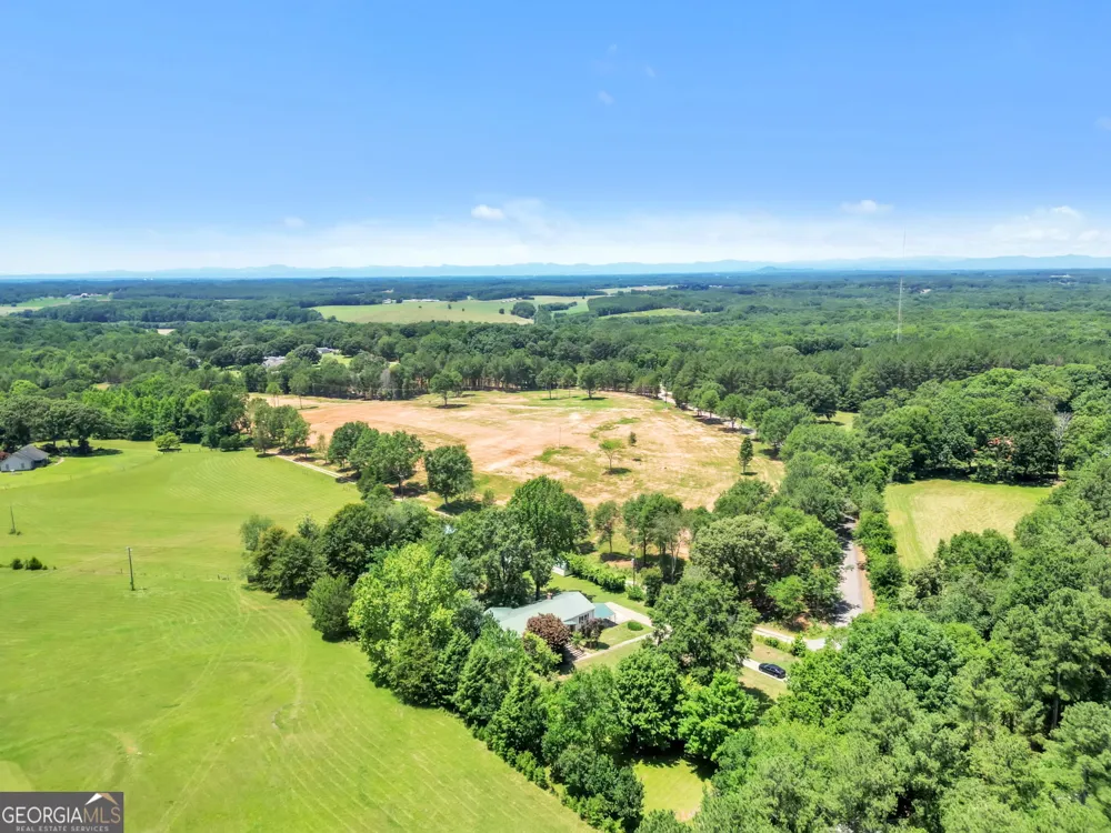 602 Harper RD Pendleton, SC 29670