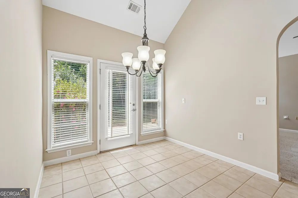 428 Brookes WALK Woodstock, GA 30188
