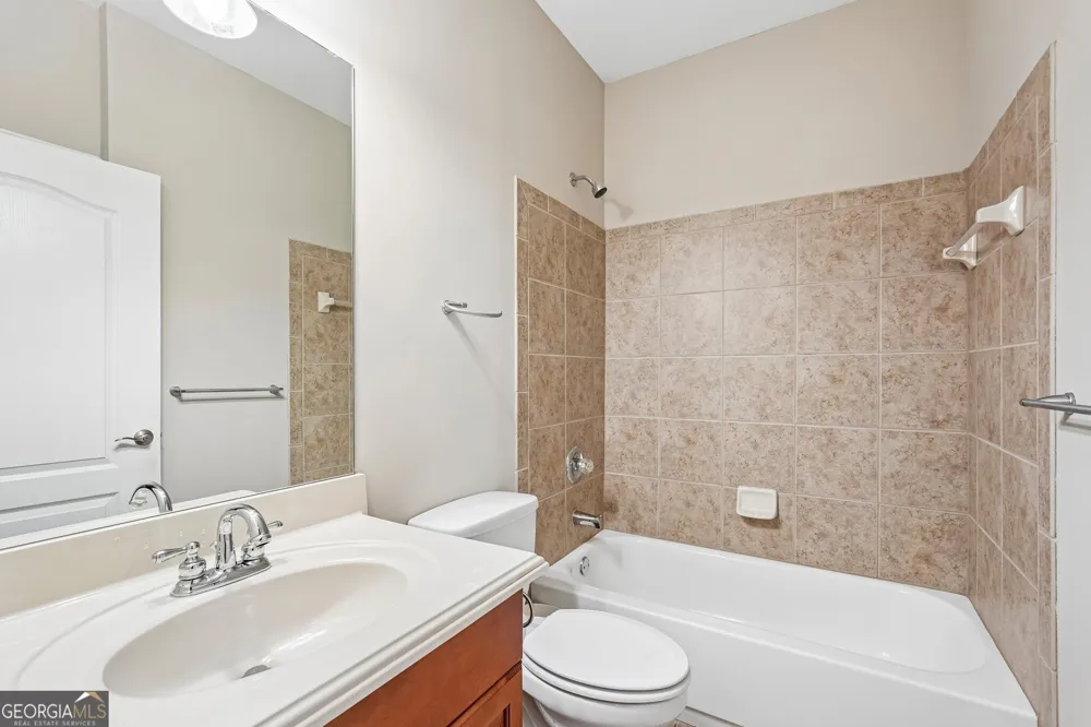 428 Brookes WALK Woodstock, GA 30188