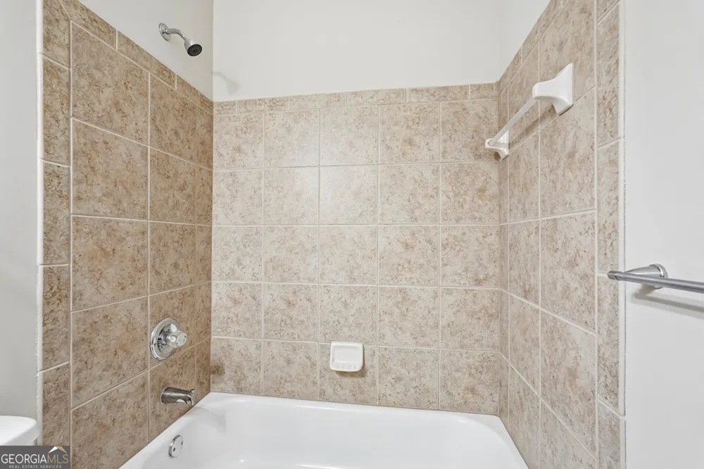 428 Brookes WALK Woodstock, GA 30188