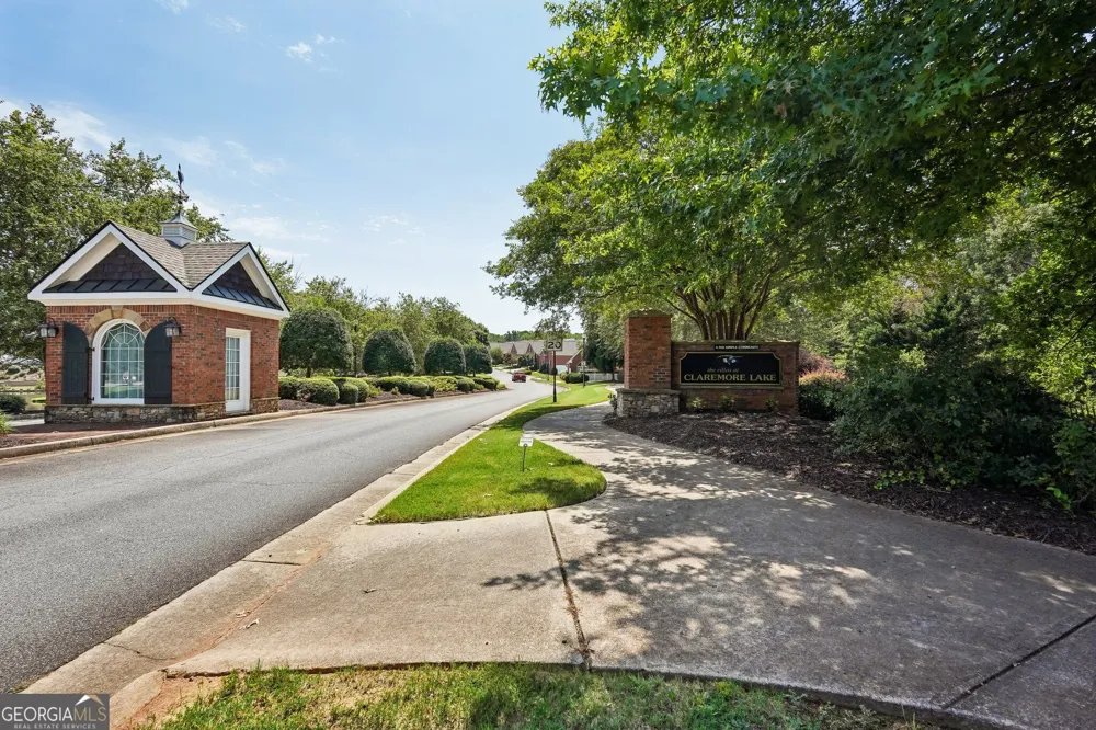 428 Brookes WALK Woodstock, GA 30188