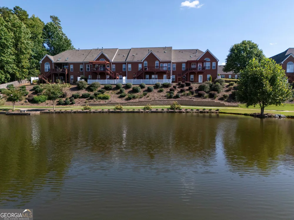 428 Brookes WALK Woodstock, GA 30188