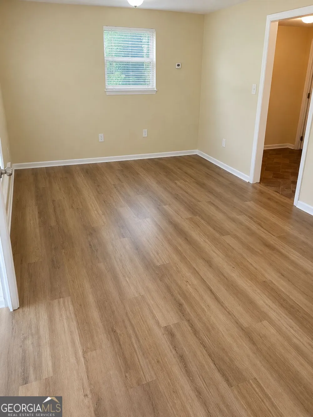 93 Forest RD Stockbridge, GA 30281