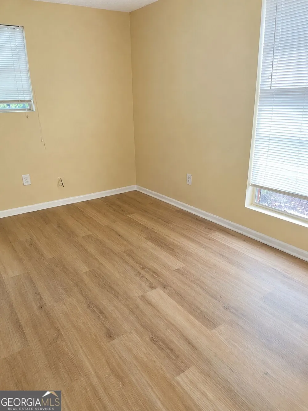 93 Forest RD Stockbridge, GA 30281