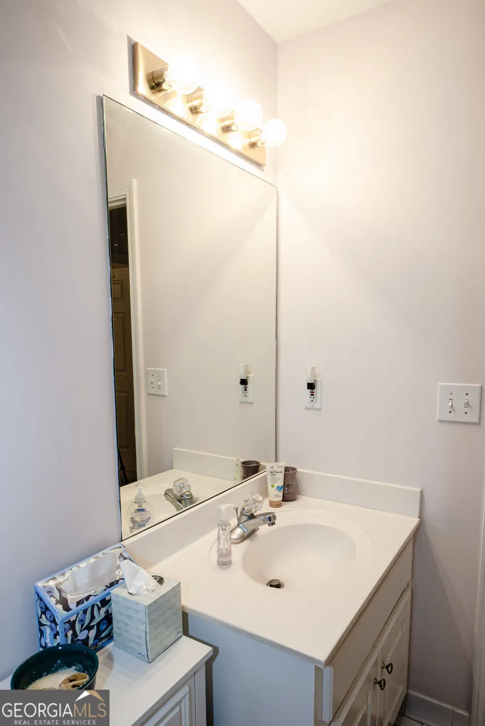405 Radcliffe TRCE Covington, GA 30016