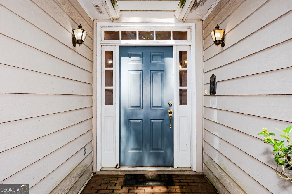 405 Radcliffe TRCE Covington, GA 30016