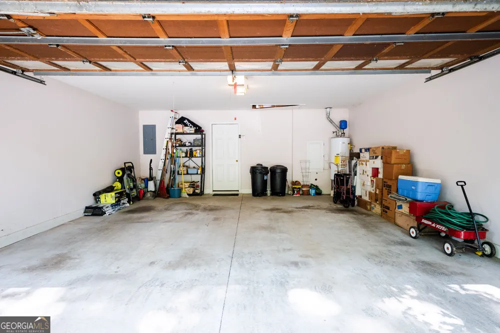 405 Radcliffe TRCE Covington, GA 30016