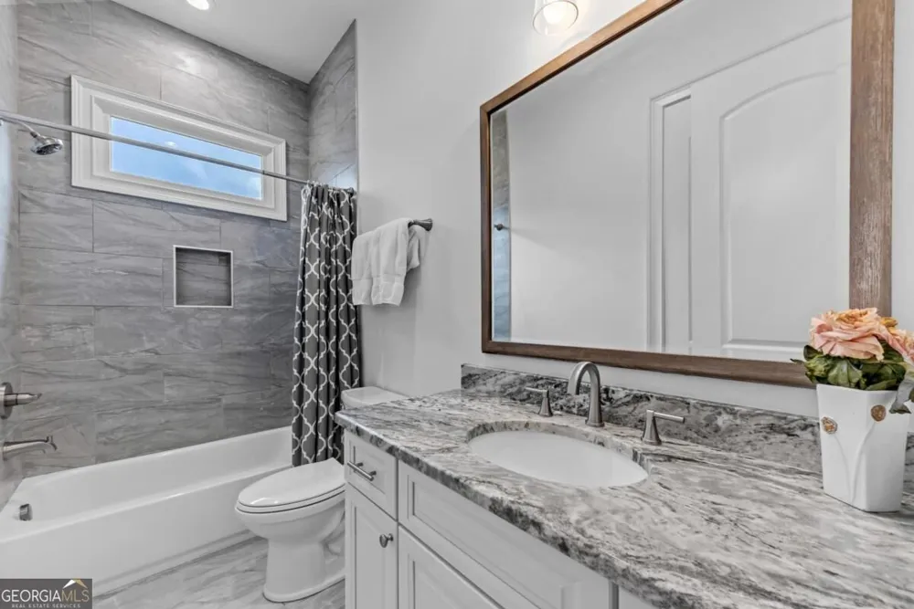 175 Harmony Bay DR Eatonton, GA 31024