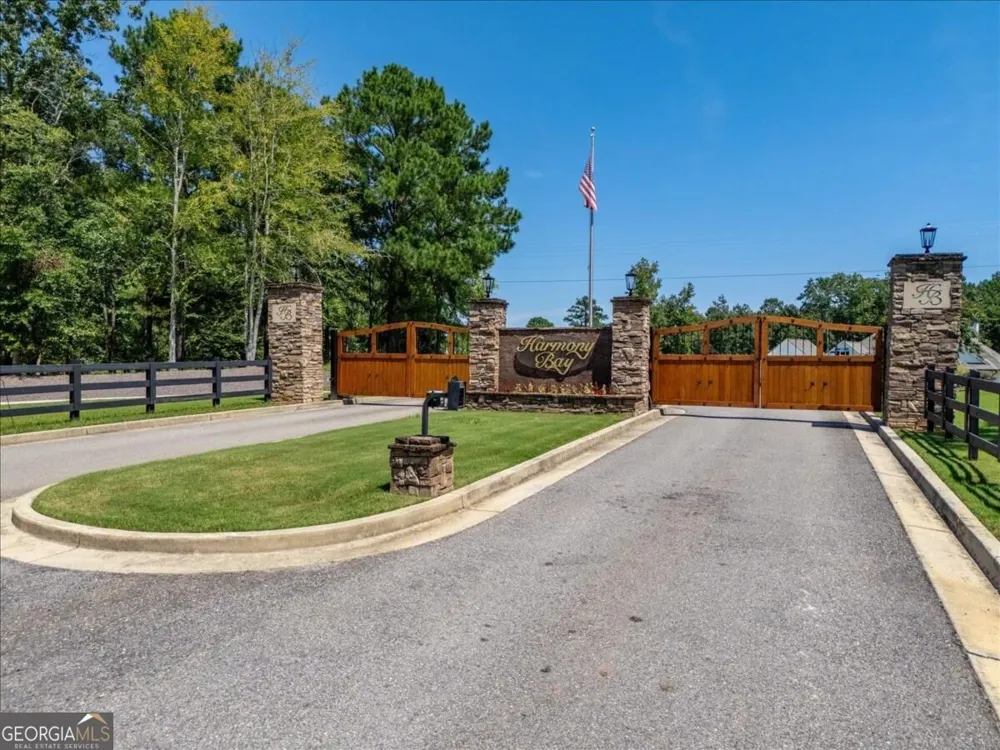 175 Harmony Bay DR Eatonton, GA 31024