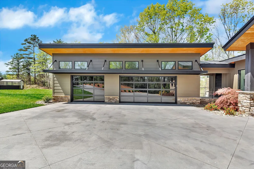 231 Keowee Turtlehead RD Salem, SC 29676