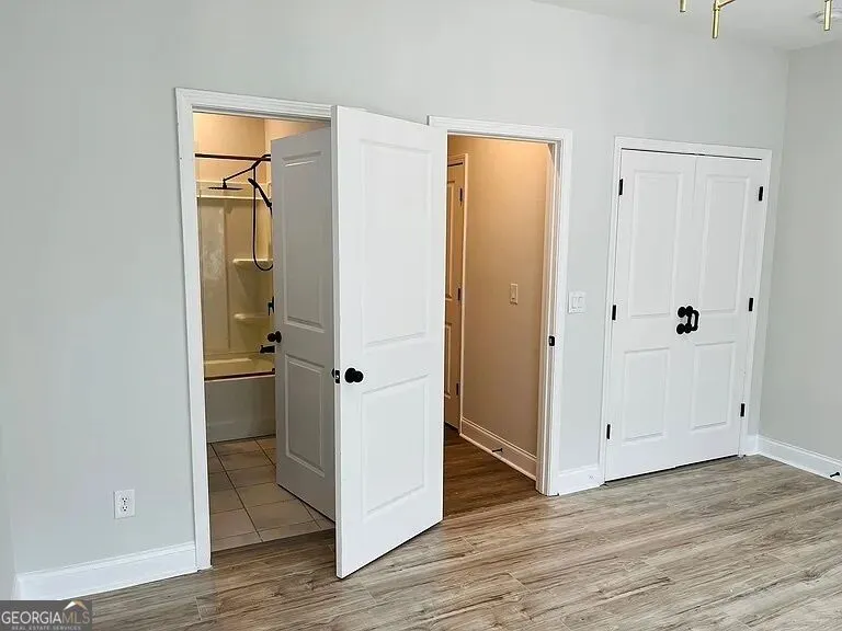 2635 Creekside DR NW Atlanta, GA 30318