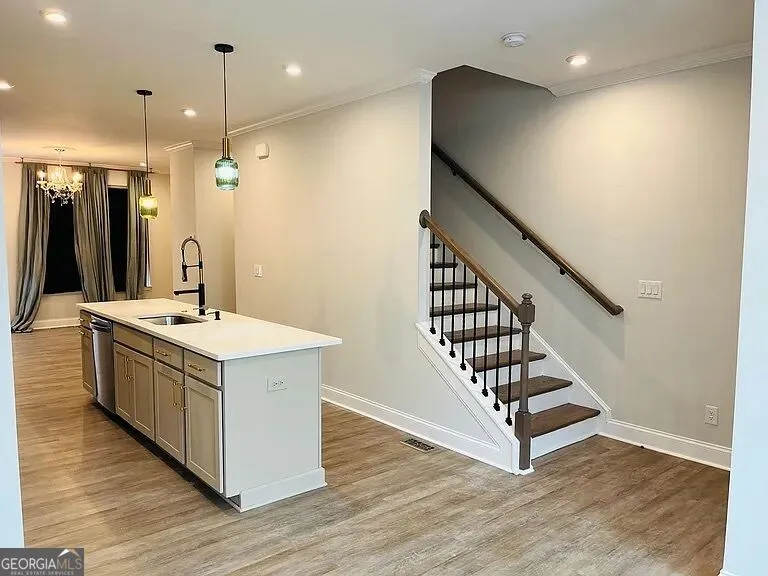 2635 Creekside DR NW Atlanta, GA 30318