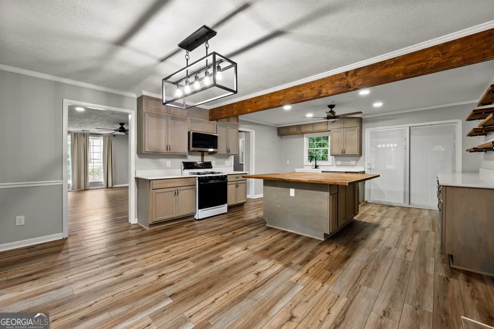 309 Nelson DR Thomaston, GA 30286