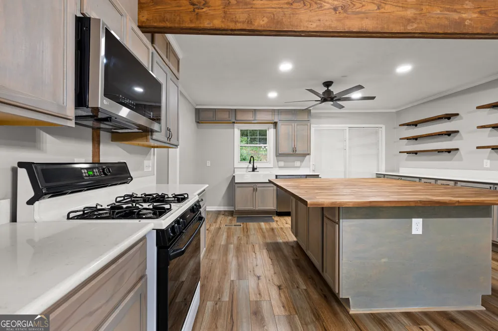 309 Nelson DR Thomaston, GA 30286