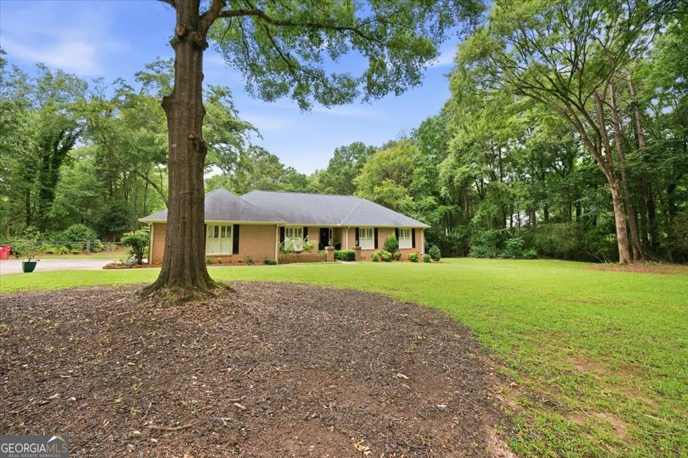 595 Heritage DR Macon, GA 31210