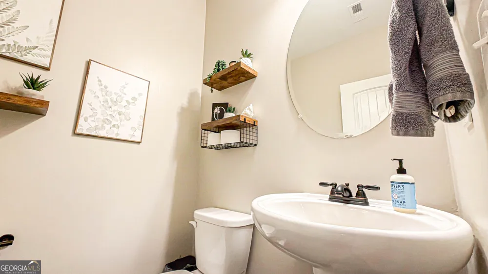 205 Vandalay WAY Locust Grove, GA 30248