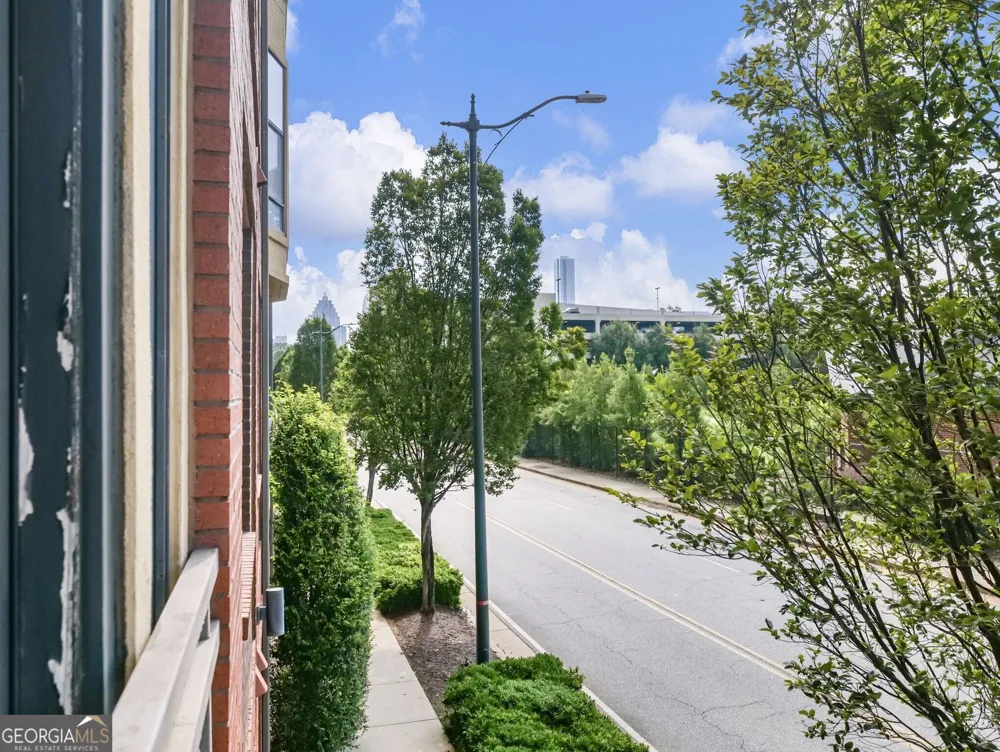 400 17th ST NW Atlanta, GA 30318