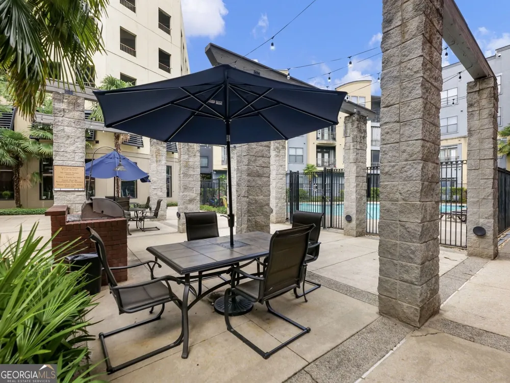 400 17th ST NW Atlanta, GA 30318