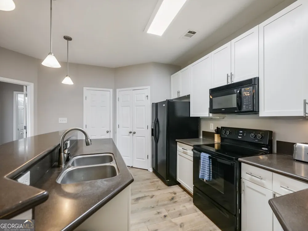 400 17th ST NW Atlanta, GA 30318