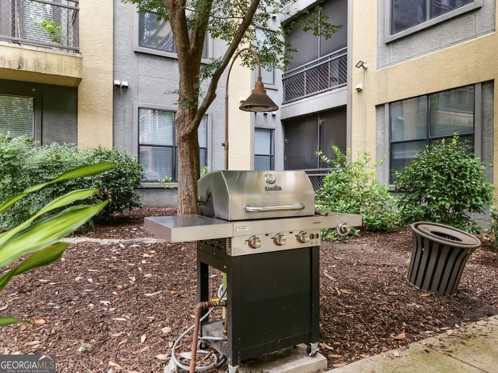 400 17th ST NW Atlanta, GA 30318