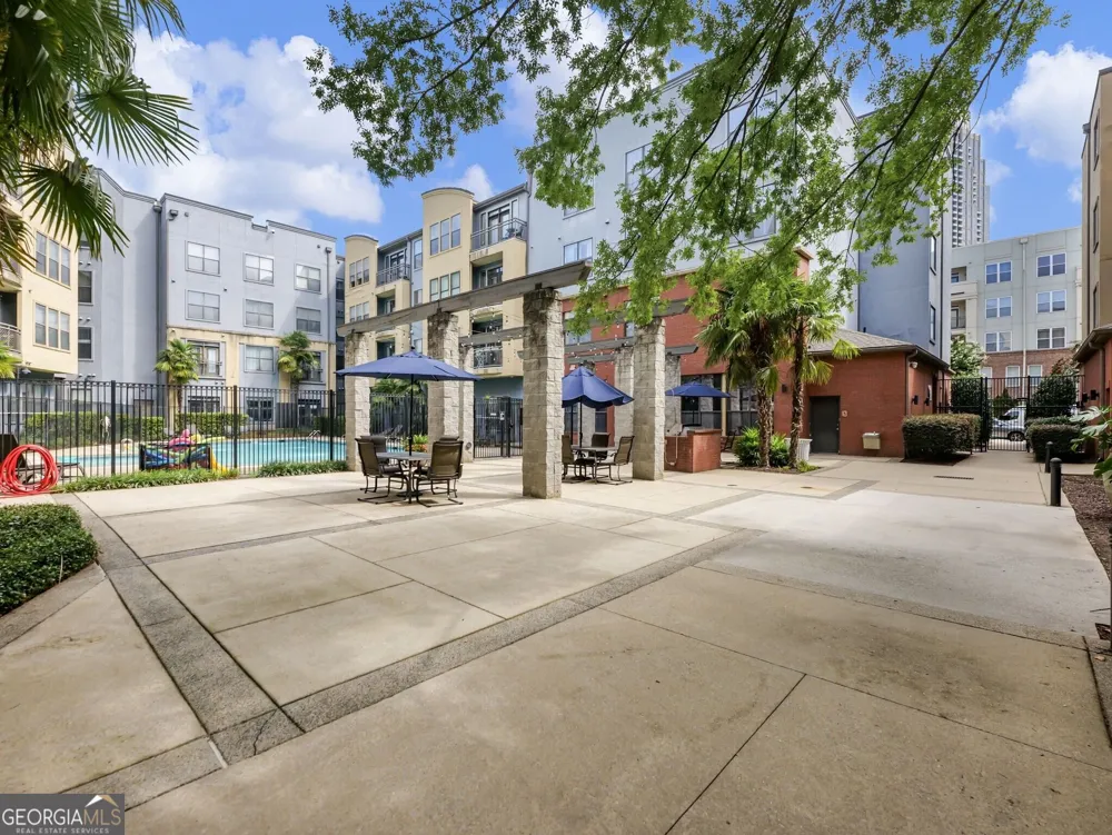 400 17th ST NW Atlanta, GA 30318