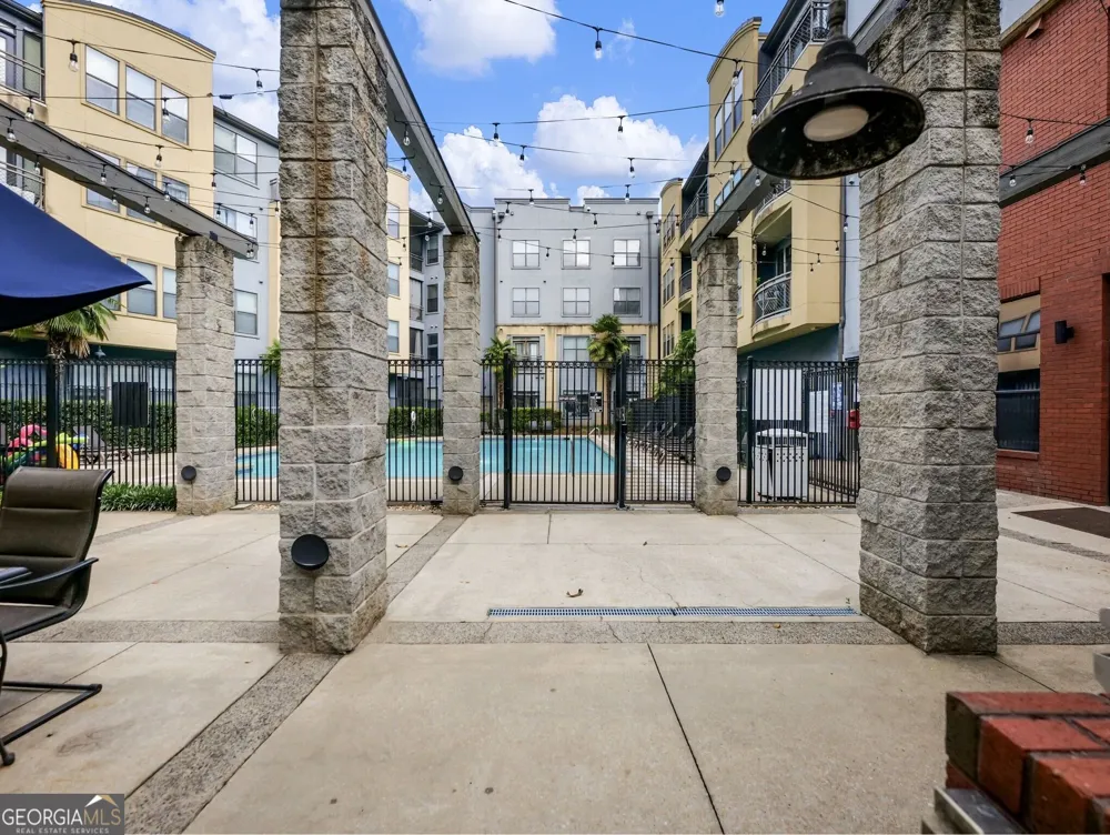 400 17th ST NW Atlanta, GA 30318