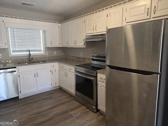 195 Branchwood DR Covington, GA 30016