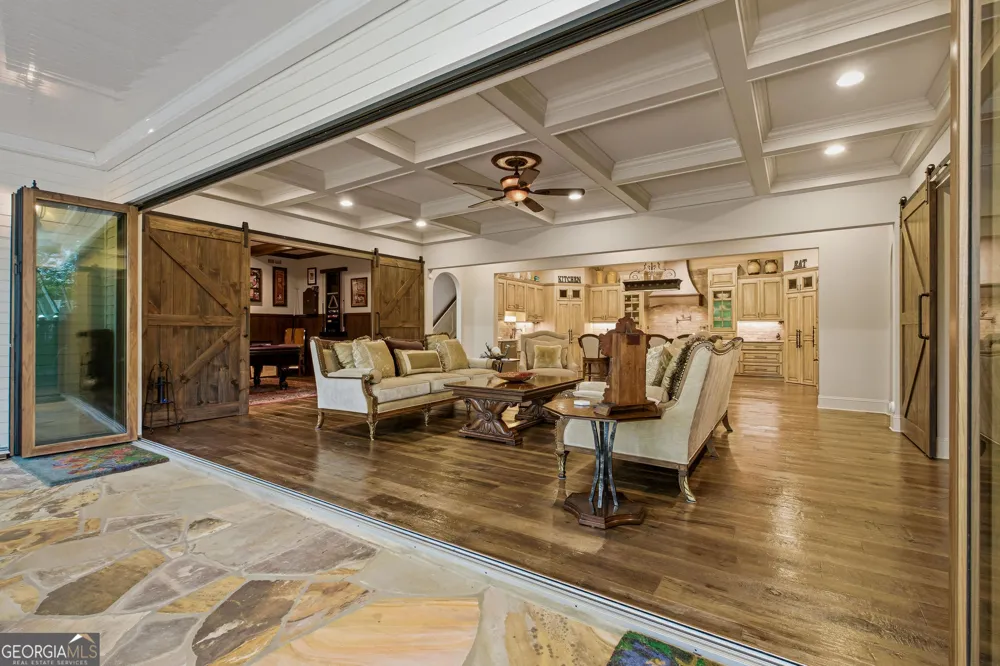 114 Northeast Cove CIR Dawsonville, GA 30534
