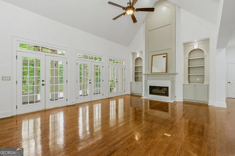 114 Northeast Cove CIR Dawsonville, GA 30534