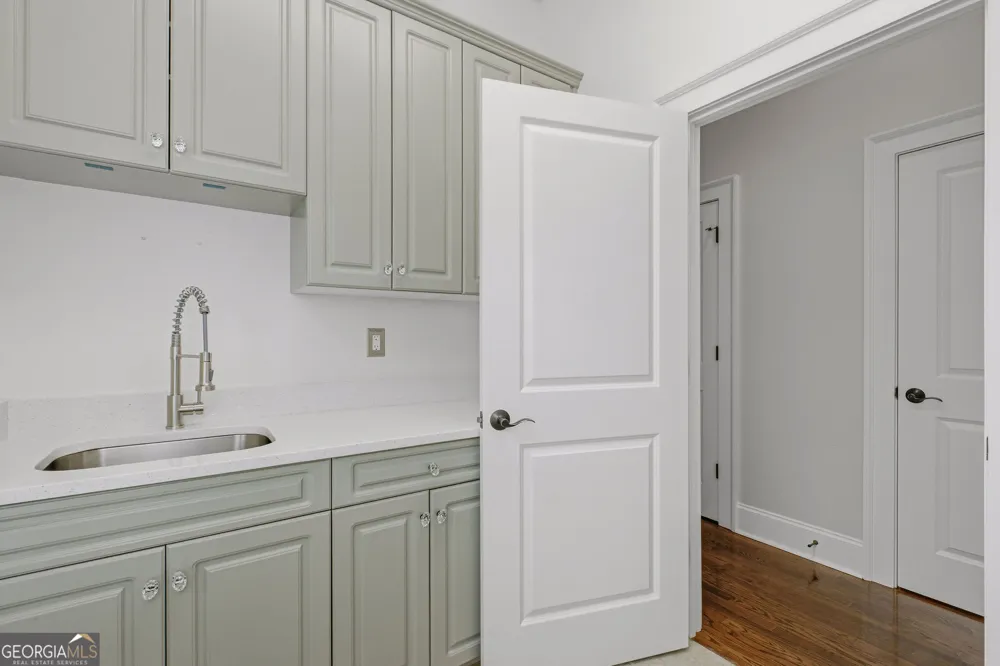114 Northeast Cove CIR Dawsonville, GA 30534