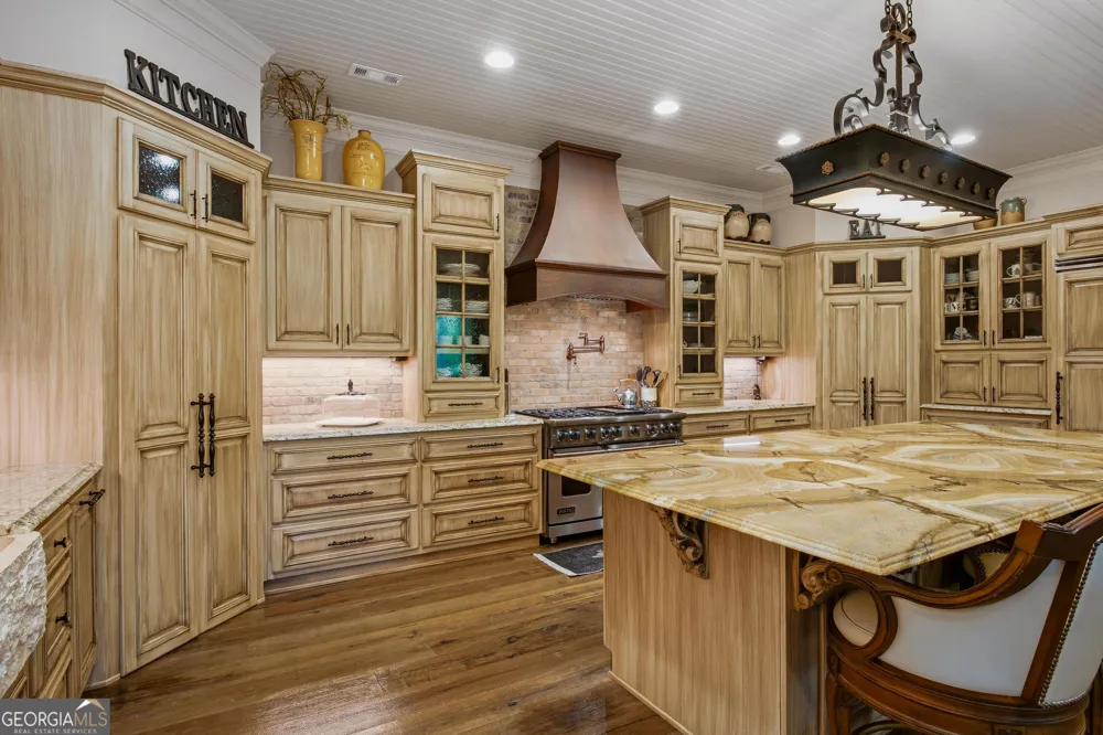 114 Northeast Cove CIR Dawsonville, GA 30534