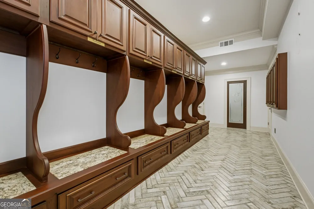 114 Northeast Cove CIR Dawsonville, GA 30534