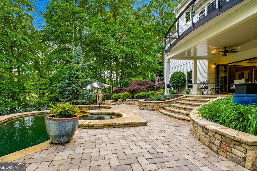 114 Northeast Cove CIR Dawsonville, GA 30534