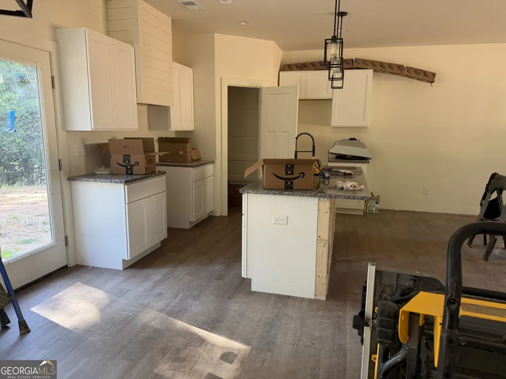 97 Juniper DR Ellijay, GA 30540