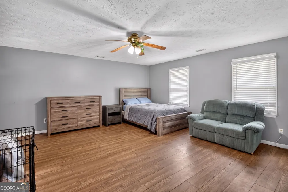 214 Walthall RD Jackson, GA 30233