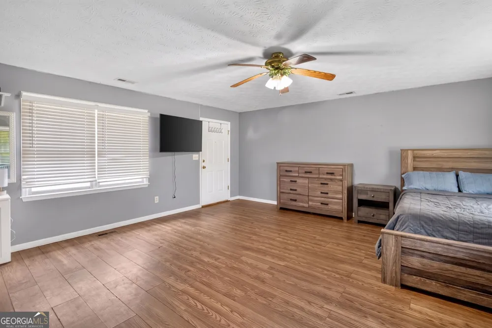 214 Walthall RD Jackson, GA 30233