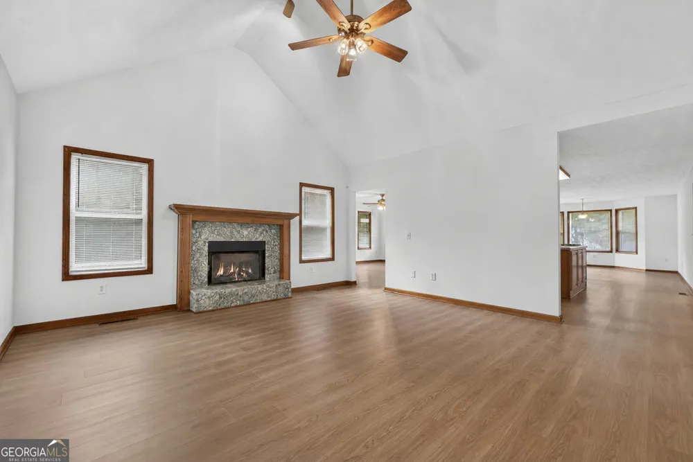 2762 Lester Mill RD Locust Grove, GA 30248